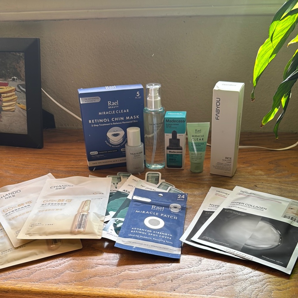 HUGE skin care bundle